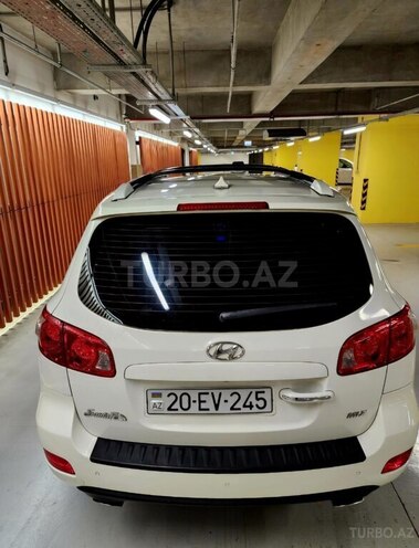 Hyundai Santa Fe-5