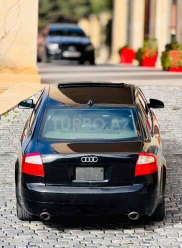 Audi A4-3