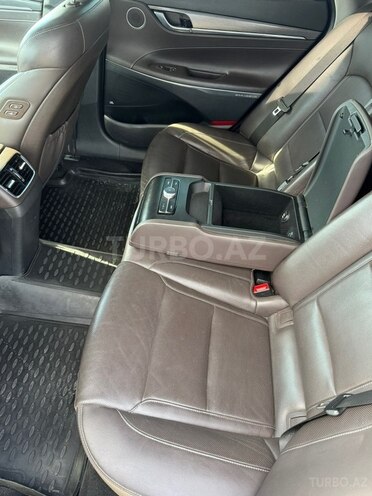 Hyundai Grandeur-12