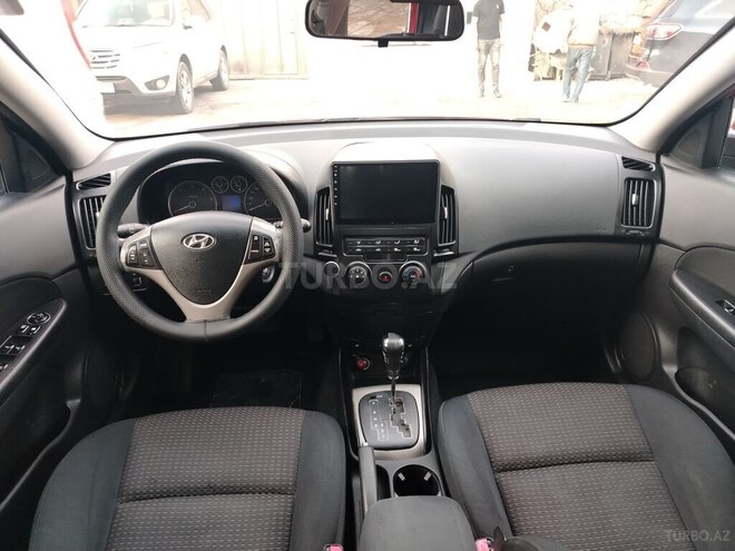 Hyundai i30-2