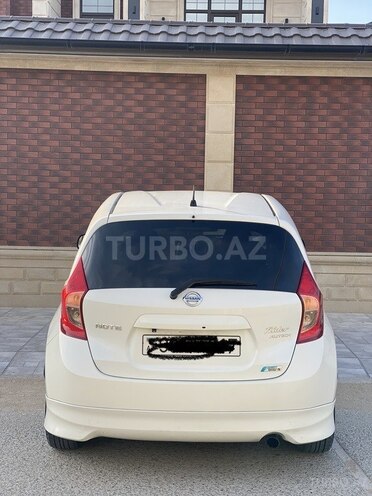 Nissan Note-2