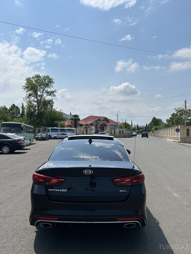 Kia Optima-2