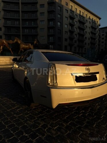 Cadillac CTS-8