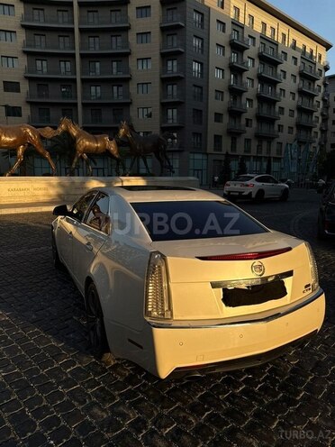 Cadillac CTS-7