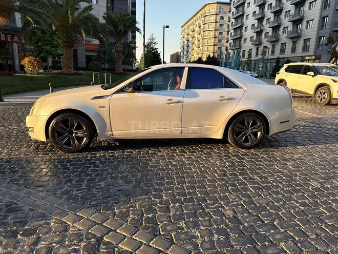 Cadillac CTS-13