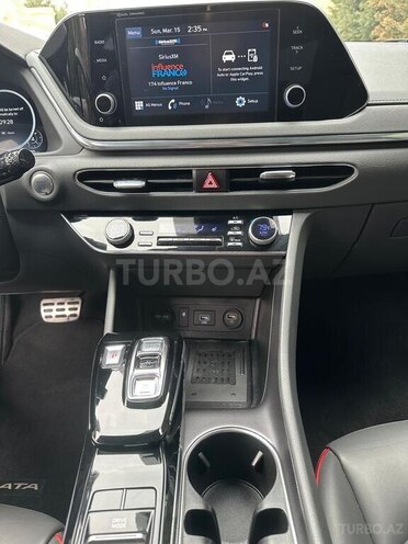 Hyundai Sonata-14