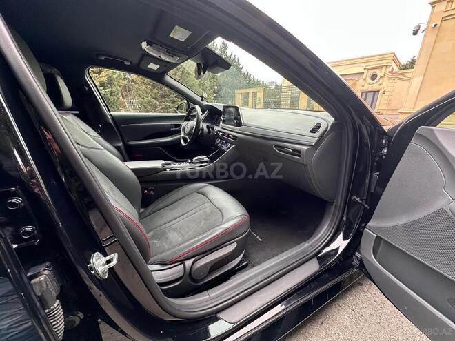 Hyundai Sonata-17
