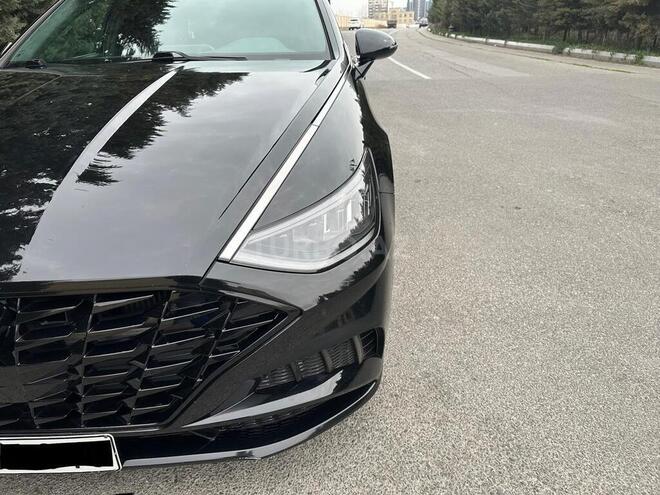 Hyundai Sonata-20