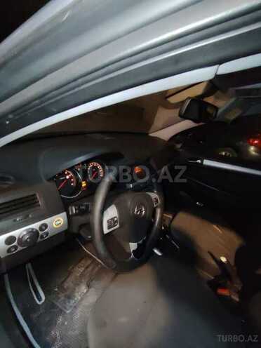 Opel Astra-7