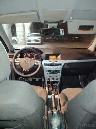 Opel Astra-2