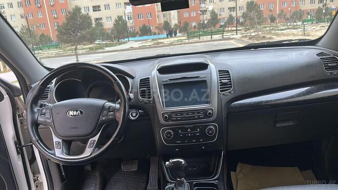Kia Sorento-2