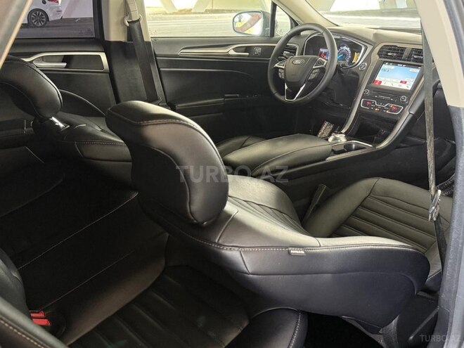 Ford Fusion (North America)-11