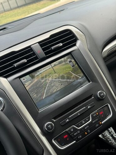 Ford Fusion (North America)-10