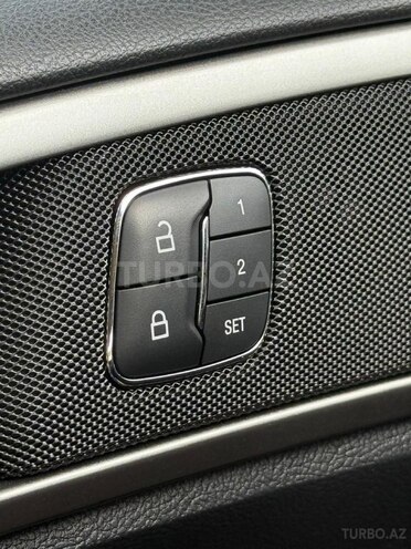 Ford Fusion (North America)-17