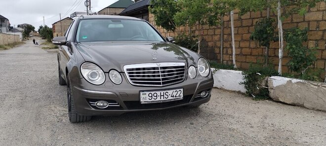 Mercedes E 220-14
