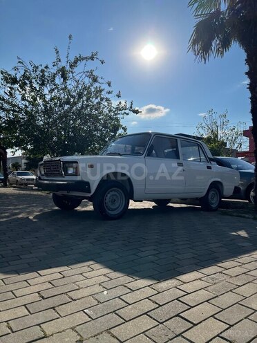 LADA (VAZ) 2107-5