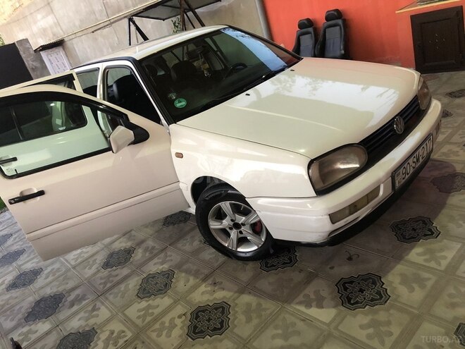 Volkswagen Golf-7