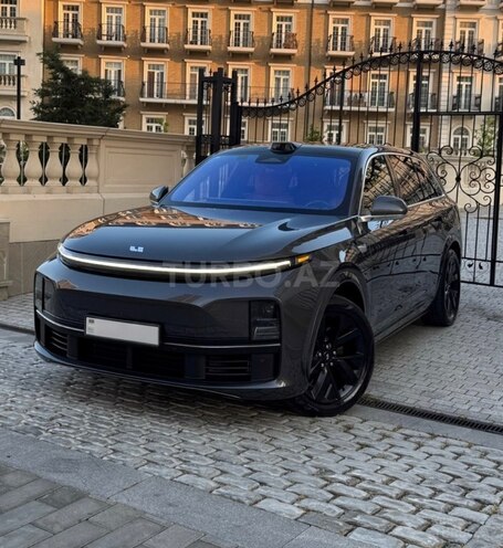 Li Auto L7-4