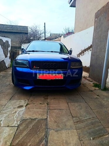 Audi A6-1