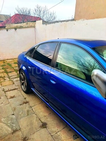 Audi A6-3