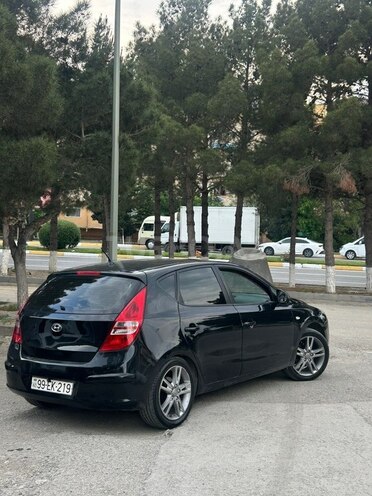 Hyundai i30-11