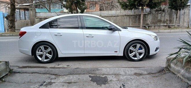 Chevrolet Cruze-6