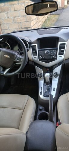 Chevrolet Cruze-7