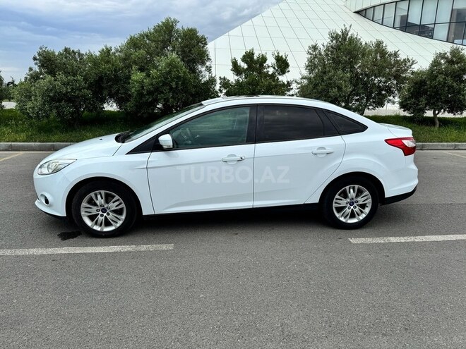 Ford Focus-4