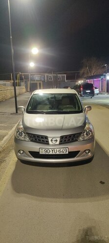 Nissan Tiida-4