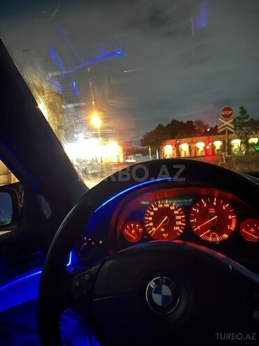 BMW 523-5