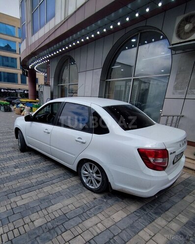 LADA (VAZ) Granta-8