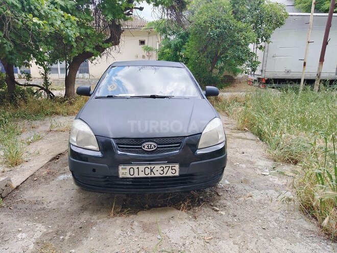 Kia Rio-1