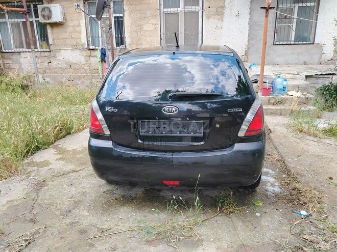 Kia Rio-2
