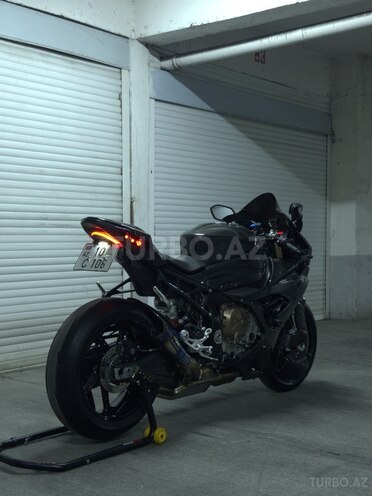 BMW S 1000 RR-2