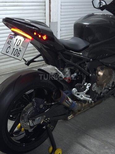 BMW S 1000 RR-8