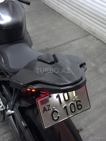 BMW S 1000 RR-10