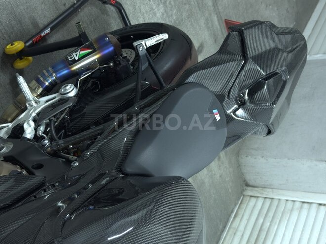 BMW S 1000 RR-11