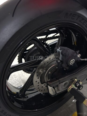BMW S 1000 RR-12