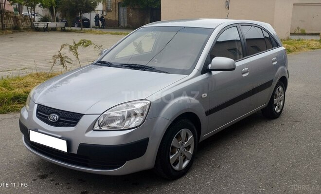 Kia Rio-2
