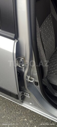 Kia Rio-13