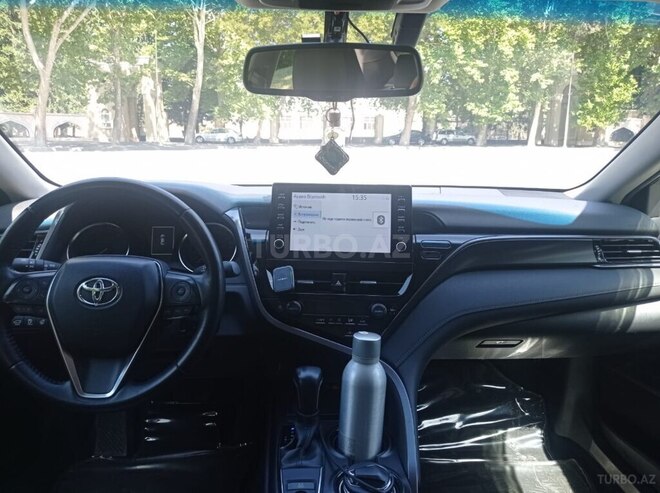 Toyota Camry-5