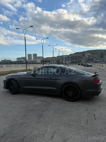 Ford Mustang-7