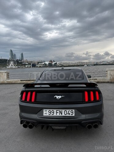 Ford Mustang-3