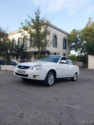 LADA (VAZ) Priora-15