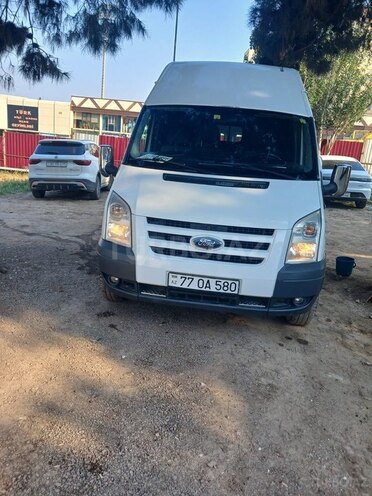 Ford Transit-1