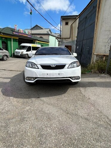 Daewoo Gentra-2