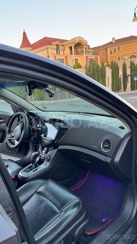 Chevrolet Cruze-10