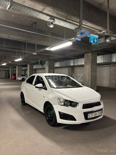 Chevrolet Aveo-1