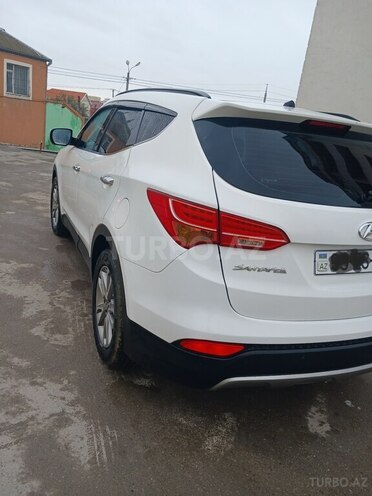 Hyundai Santa Fe-3