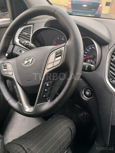 Hyundai Santa Fe-11
